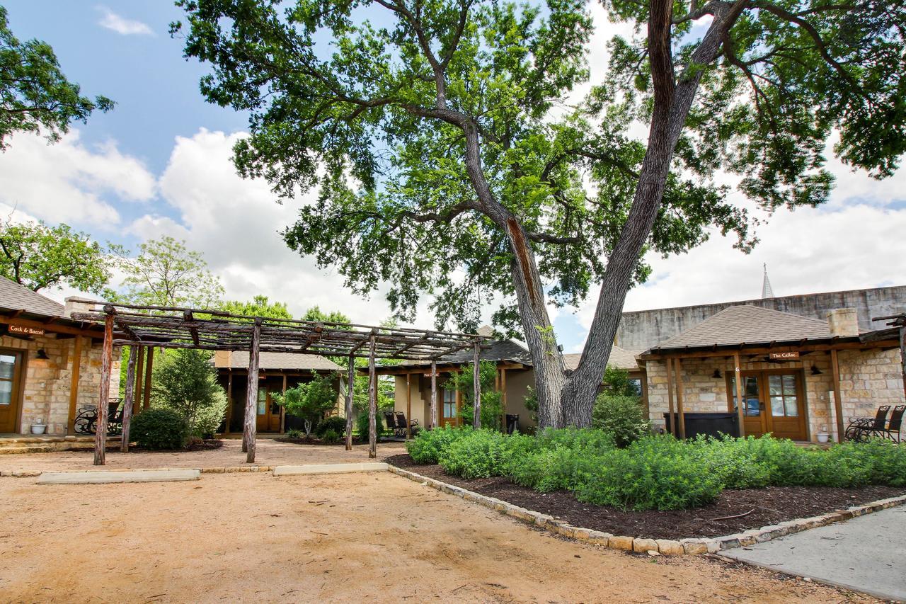 Wine Country Cottages On Main Fredericksburg Exterior foto